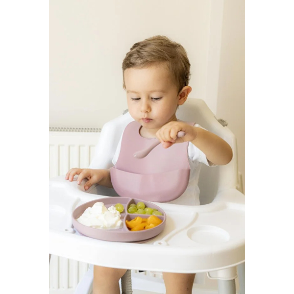 Pembe 3’lü Silikon Yemek Seti – Önlük + Diş Kaşıyıcılı Kaşık + Vakumlu Tabak  - 4